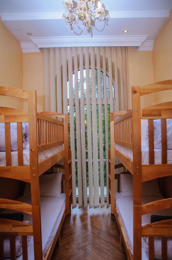 Bed 4-Bed Female Dormitory Room,636606888:JPEG